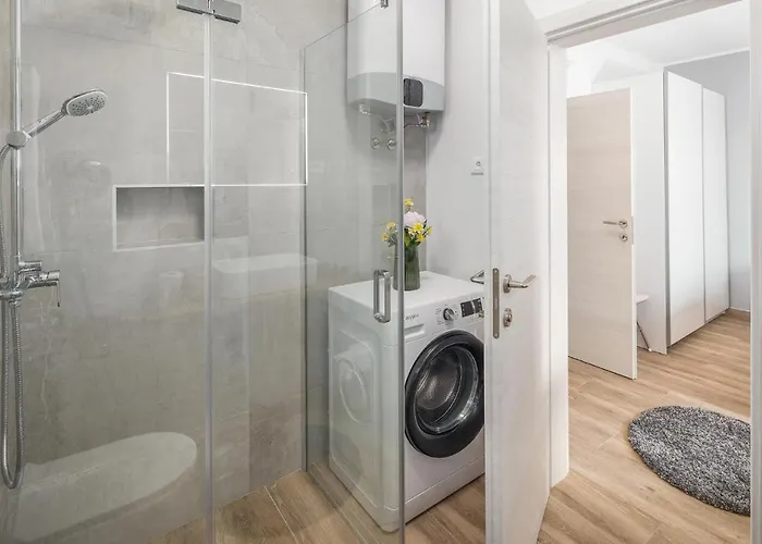 Vikendica Awesome In With Wifi Pula