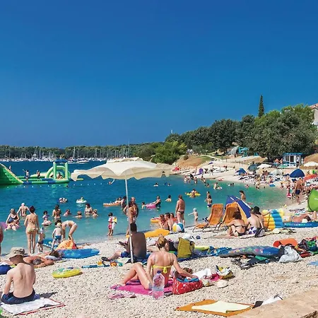 Tatil Evi Awesome In With Wifi Pula
